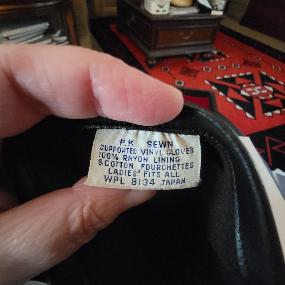 VGUC Women's Gloves Black 8 - Picture 8 of 10